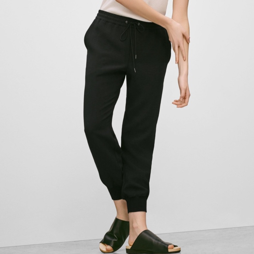 ARITIZIA Black Joggers - Picture 9 of 11
